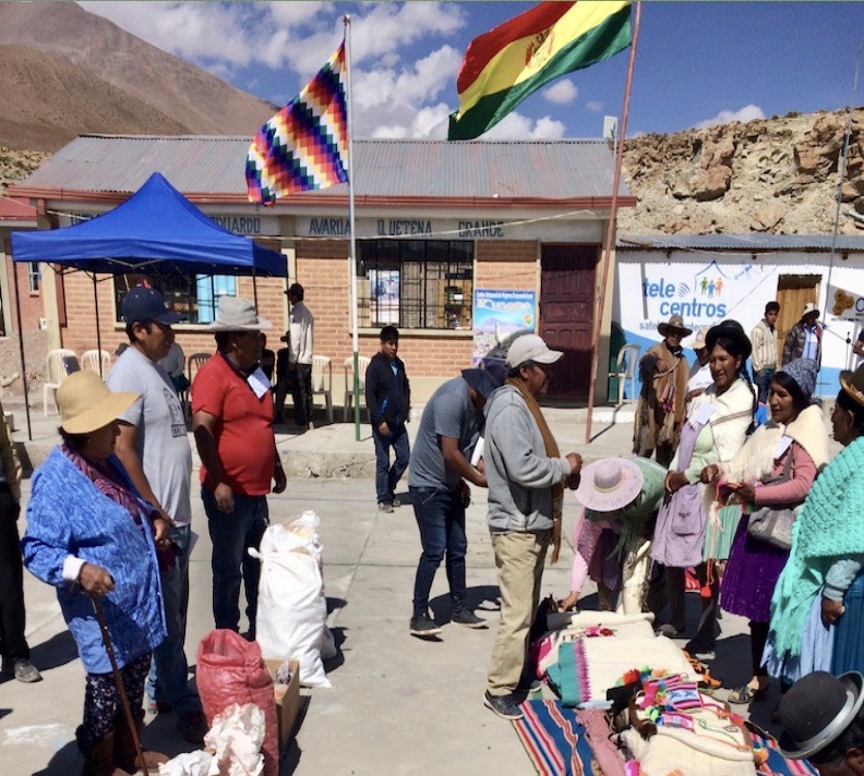 Del viaje familar hasta los grandotes: mercancías,comunidad y frontera en la puna atacameña del siglo XX